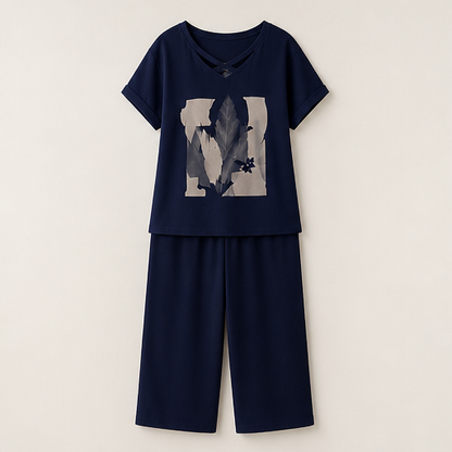 Beige Cropped Trouser & Top Set | Casual Two-Piece Outfit for Women - V-Neck Tee with Wide-Leg Culottes Navy